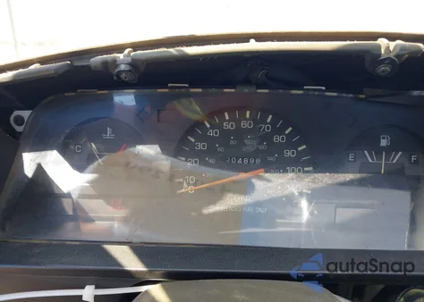 1994 Toyota Pickup 1/2 Ton Short Whlbase Stb z USA, uszkodzony, nr VIN 4TARN81AXRZ183782